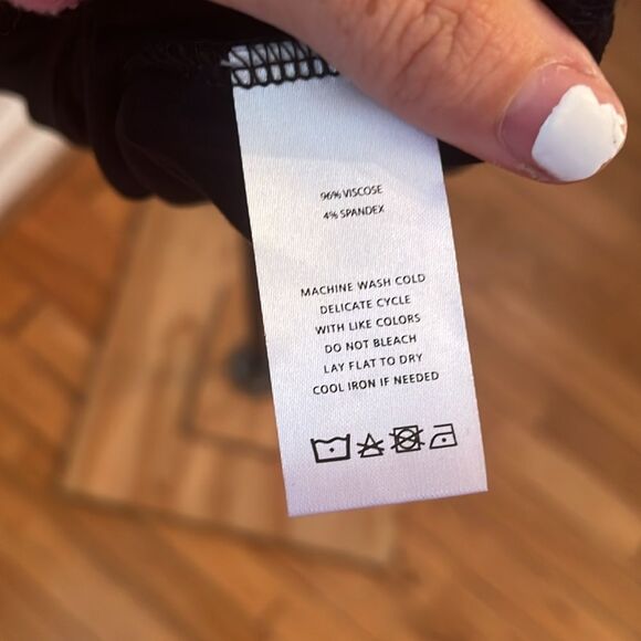 Lilla P Shirred Cross Front Dress - Picture 4 of 10